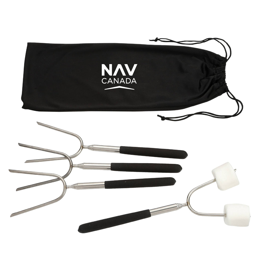 Extendable 34'' Roasting Sticks with Carrying Case / Bâtons de rôtissage extensibles à 34 po avec étui de transport